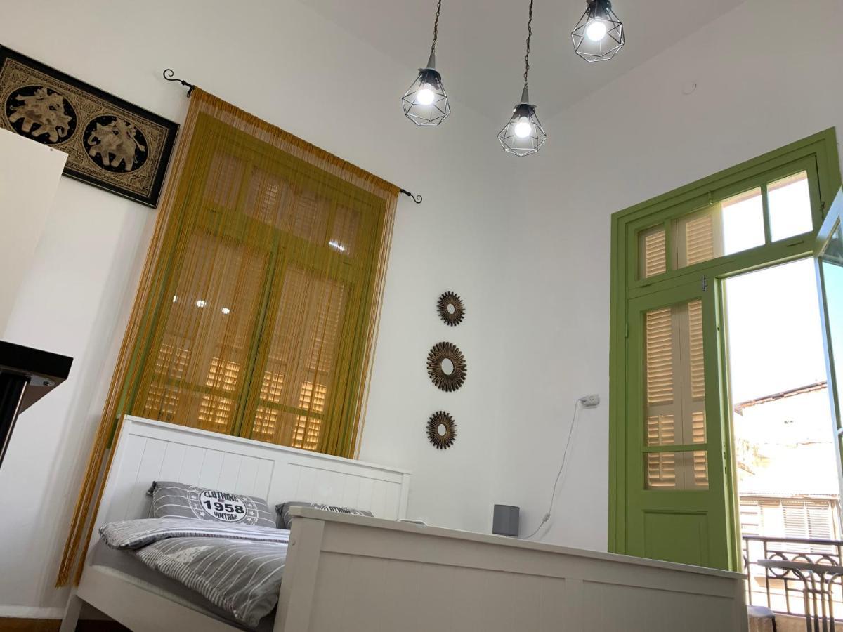 Guesthouse Comfy - Separate Rooms In The Apartment For A Relaxing Holiday Хайфа Екстериор снимка
