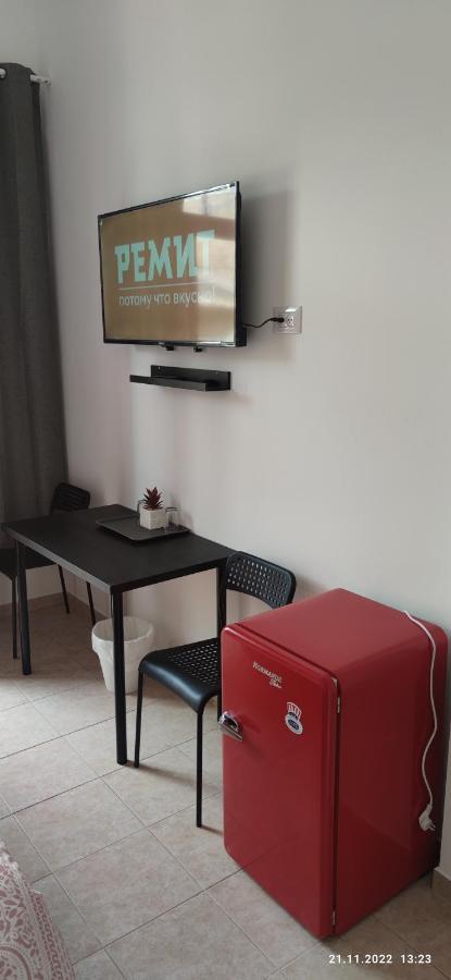 Guesthouse Comfy - Separate Rooms In The Apartment For A Relaxing Holiday Хайфа Екстериор снимка