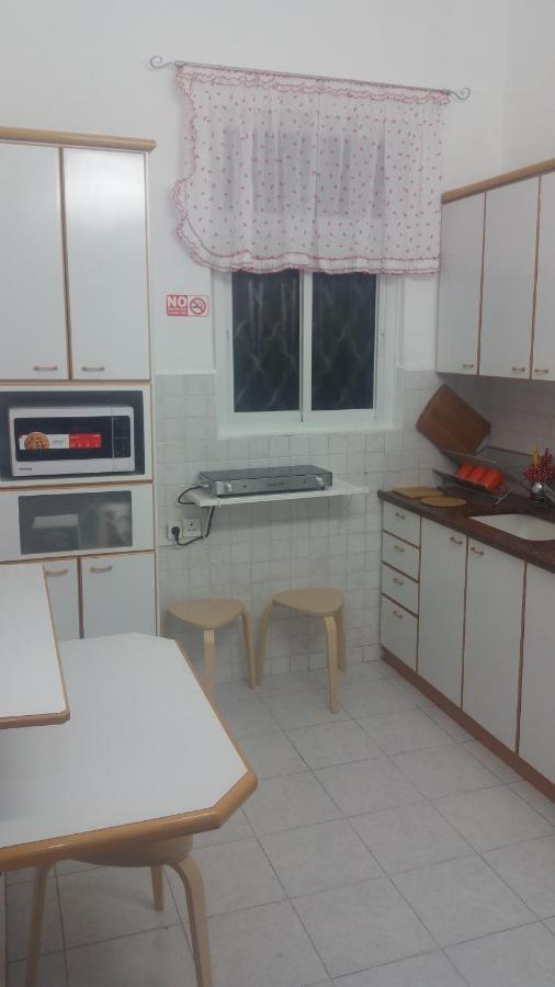 Guesthouse Comfy - Separate Rooms In The Apartment For A Relaxing Holiday Хайфа Екстериор снимка