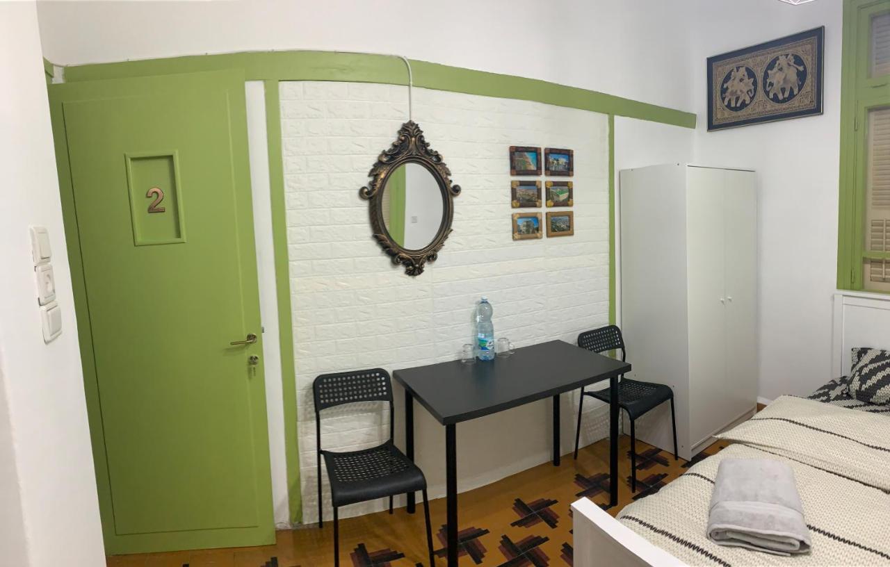 Guesthouse Comfy - Separate Rooms In The Apartment For A Relaxing Holiday Хайфа Екстериор снимка