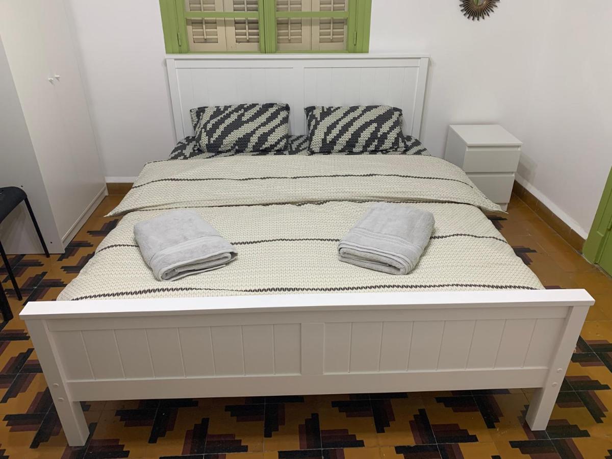Guesthouse Comfy - Separate Rooms In The Apartment For A Relaxing Holiday Хайфа Екстериор снимка